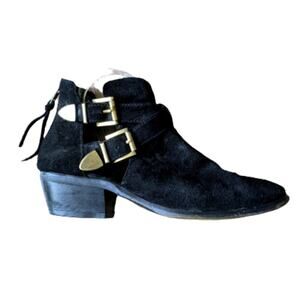 Steve Madden Cinch Cut-out Buckle Suede Ankle Booties 8